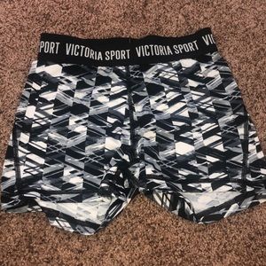Victoria sport spandex
